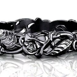 Black Flower Cluster Ring