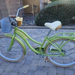 Huffy Cruiser Bike Excellent Condition 