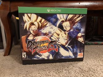 Dragon Ball FighterZ Collector’s Edition (Xbox One) – Figure, Steelbook & Art