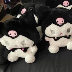 Kuromi Plushy Backpack 