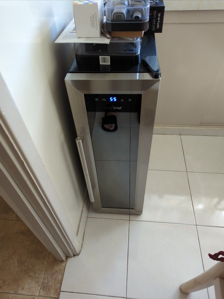 Nutrichef 12 Bottle Wine Cooler