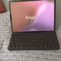 11" iPad Pro 1st Gen