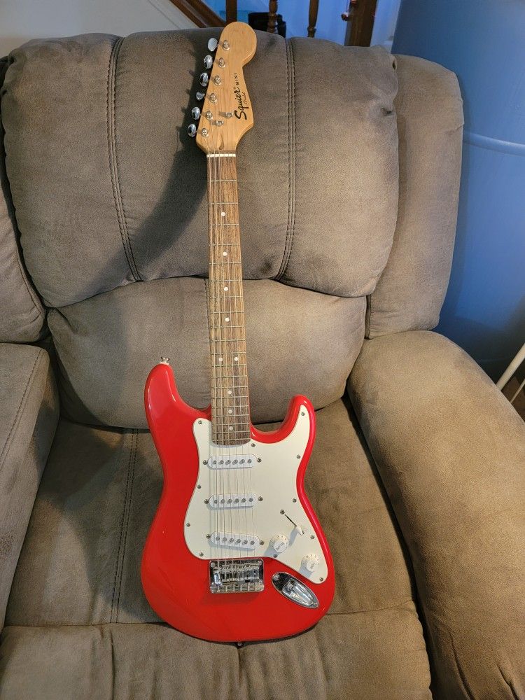 Squier Mini Electric Guitar