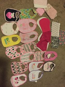 BRAND NEW burp clothes and bibs