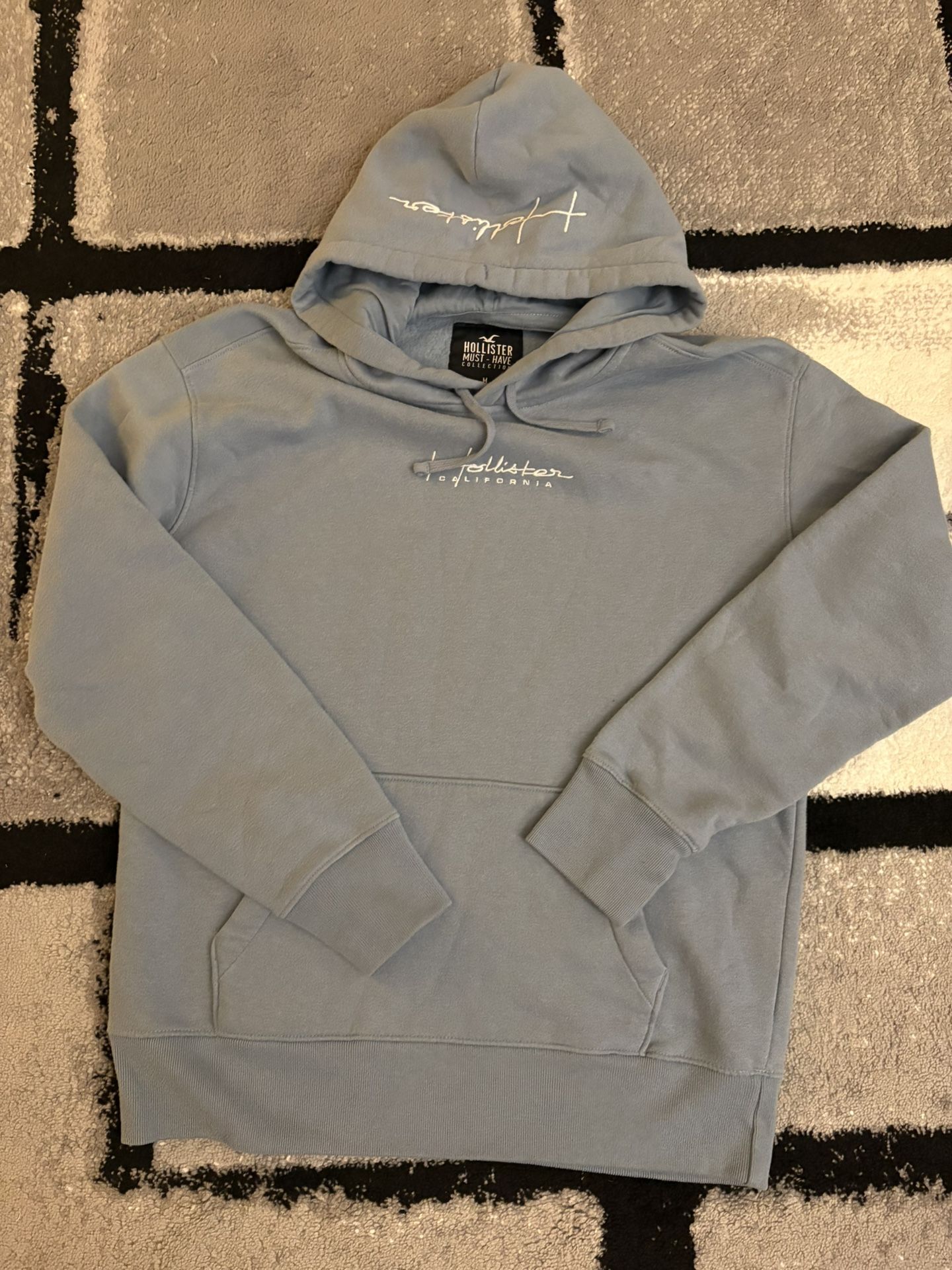 Hollister hoodie