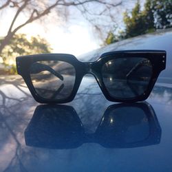 DOLCE & GABANA SHADES