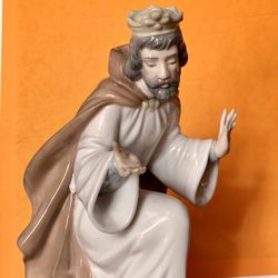 Nao Lladro King Melchior 