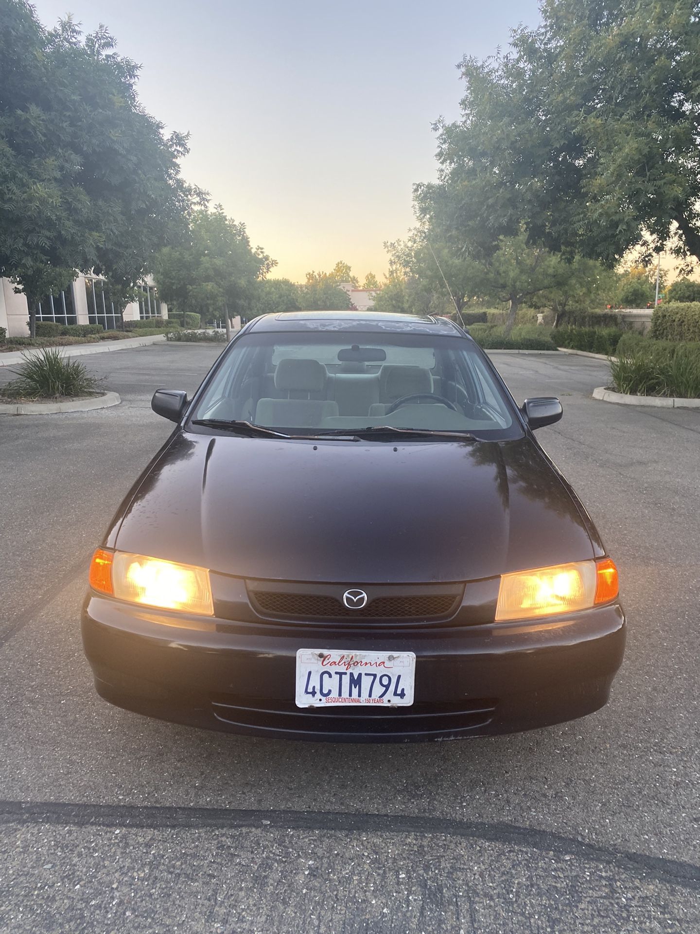 1998 Mazda Protege