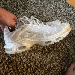 Nike Tennis Shoes Size: 11