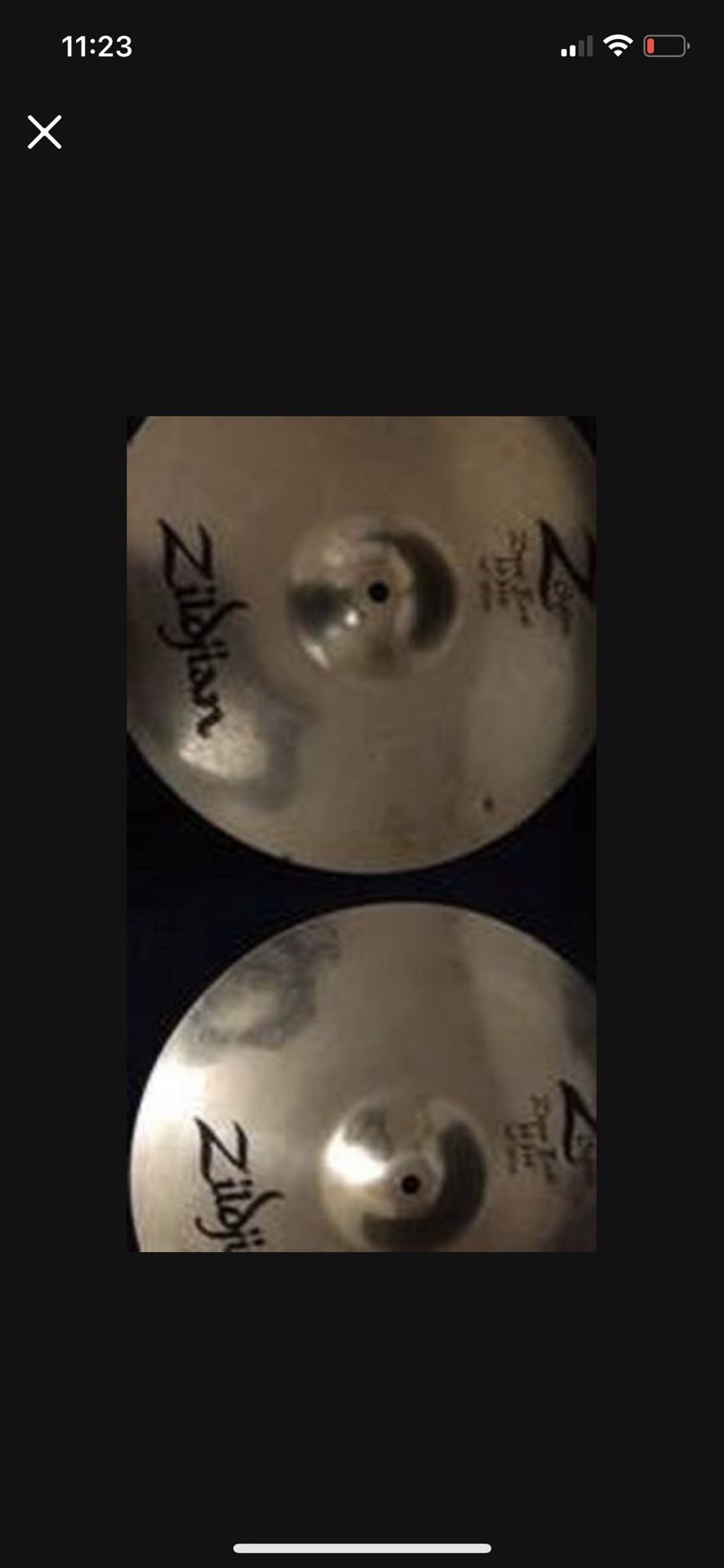 14 Z Zildjian dyno beat hiHats. Like new condition. No cracks no key hole $190