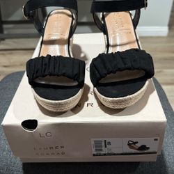 Lauren Conrad Black Sandles Size 8
