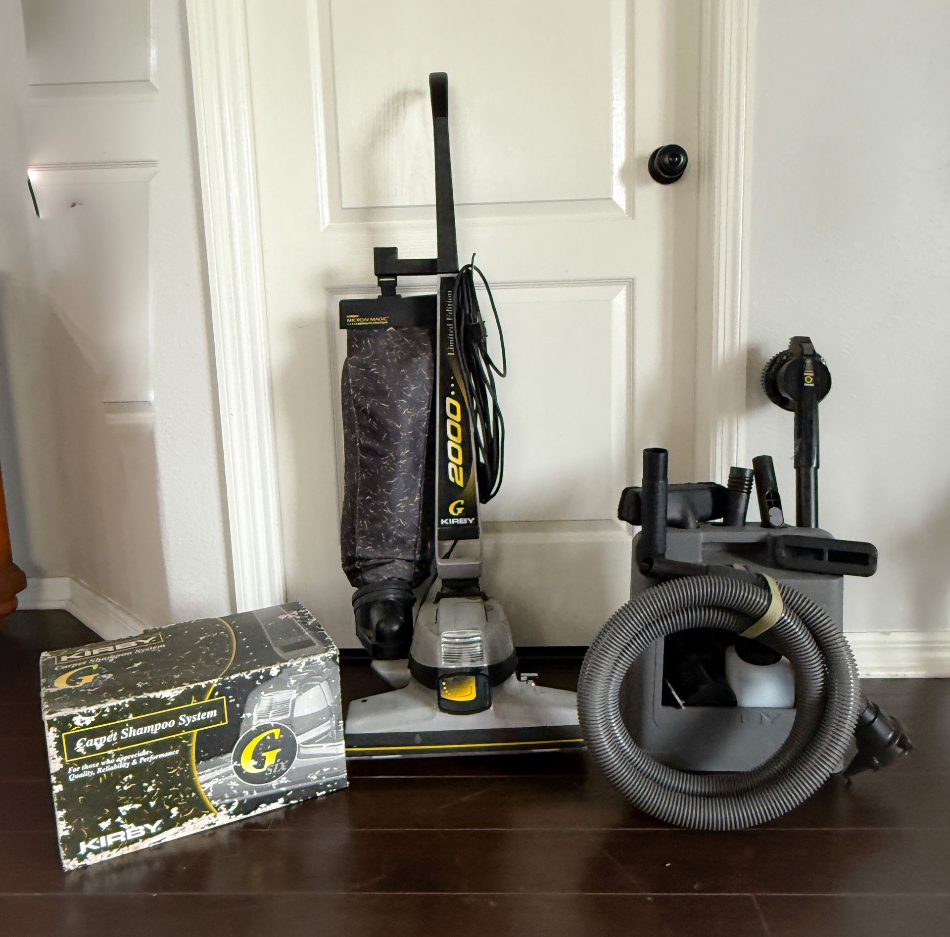 Kirby G2000 Vacuum + Carpet Shampoo System — Complete Set 