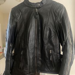Harley Davidson/ Ladies / Black / Leather Biker Jacket/ Medium