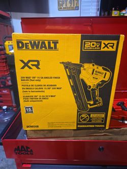 Dewalt  finish nailer 15ga