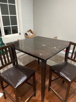 Dining table, Drawer chest, Sideboard, Queen bed frame