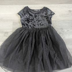 Girls size 4t party dress - gently used