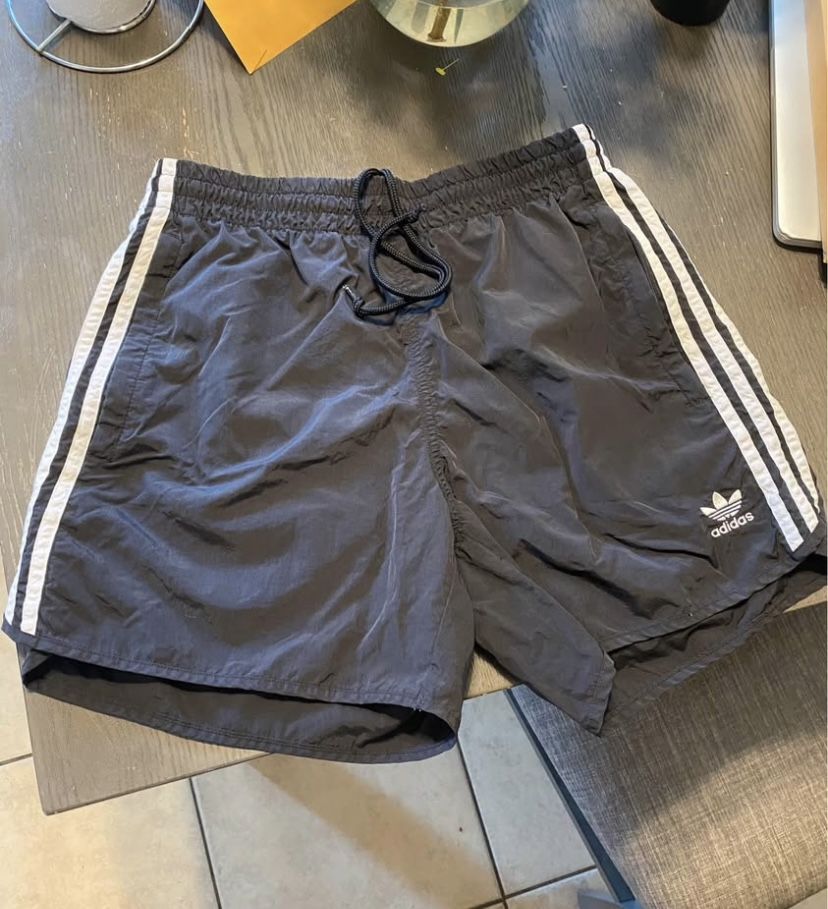 Adidas Men’s Shorts Size M, 5” Inseam