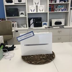 Apple MacBook Air M1 2020 Brand New Laptop