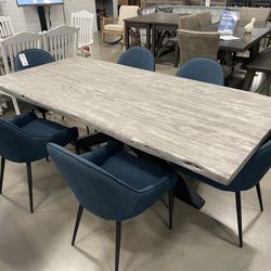 Moe’s Home Furnishing Dining Set