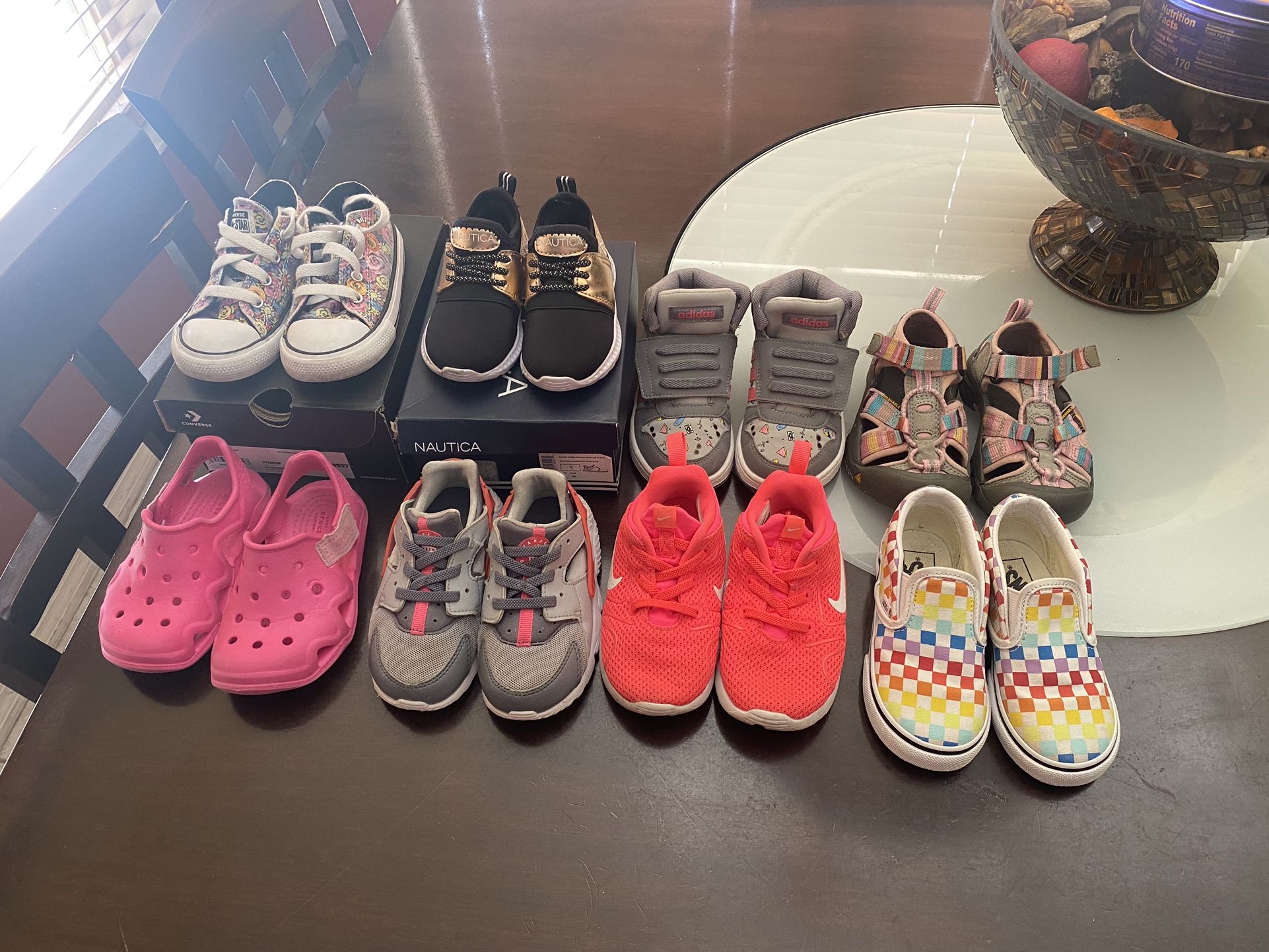 Girls Shoes
