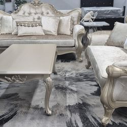 Antique Living Set Sofa And Loveseat 