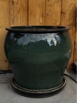 Large Ceramic flowerpot planter