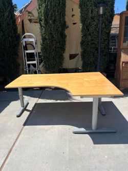 IKEA Galant Adjustable Desk!