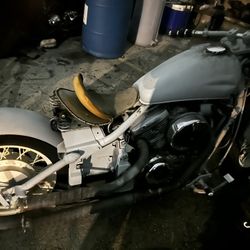 1996 Kawasaki, Vulcan, 800 mechanic special clean title, not running