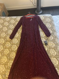 Adrianna Papell Beaded Full Sleeve Gown - Size 10