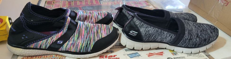 Skechers women's slip on sneakers