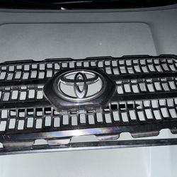 2016 Tacoma Grille