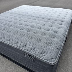 King Serta Mattress