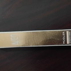 Perfume And Cologne7