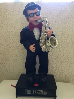 Vintage “The Jazzman” Musical Dancing Horn player.