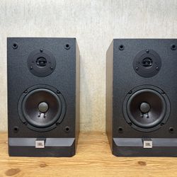 JBL P10 Stereo Bookshelf Speakers 