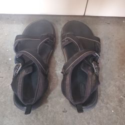 Sandals and Barefoot Sandals Men's US 7