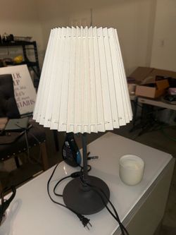 Lamp $2