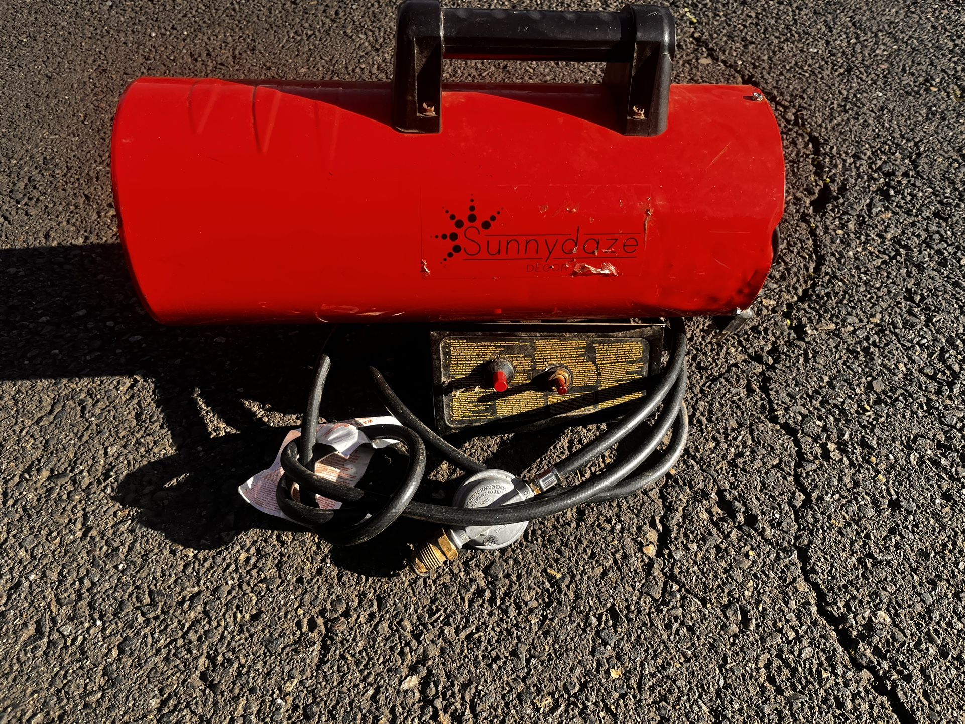 Sunnydaze 40,000 BTU Forced Air Propane Heater.