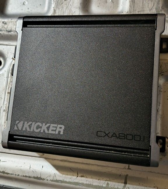 800.1 Kicker Amp