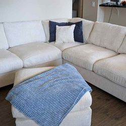 New Corduroy Sectional Couch with Ottoman! Includes FREE DELIVERY 🚚! 