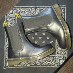 Dr. Marten's airwair "ORIGINAL" slip on Boots/Work Boots Men Size '9 US