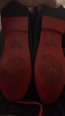 Disginger red bottoms