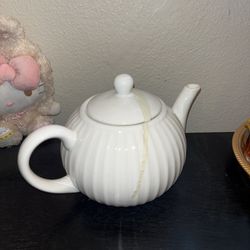 Tea Pot