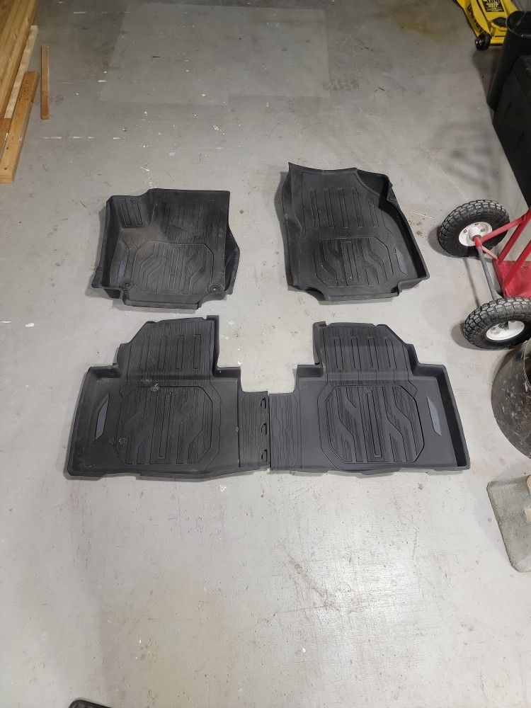 GMC terrain Whether Mats