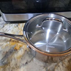 Calpalon Pan  2,5 Qt  $12.00