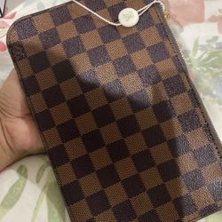 Fashionable Wristlet 