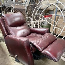 Genuine Leather Rocker Standard Recliner By Southern Motion

