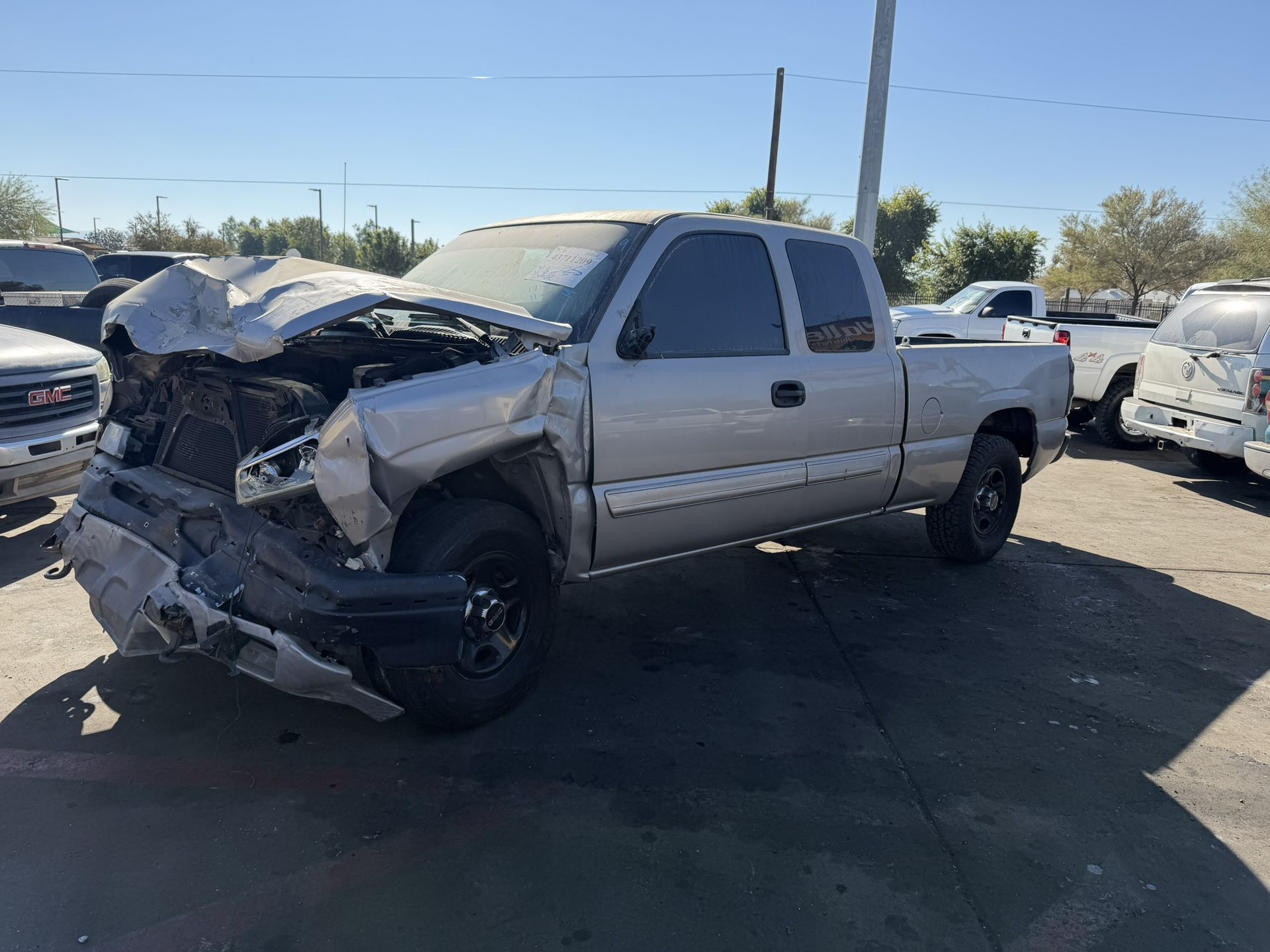 PARTES 2004 SILVERADO PARTS