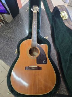 Epiphone (AJ-200SCE NA) Acoustic-Electric Cutaway Guitar with Case