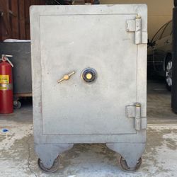 Vintage Industrial Heavy Duty Floor Safe On Wheels (35.75" H)